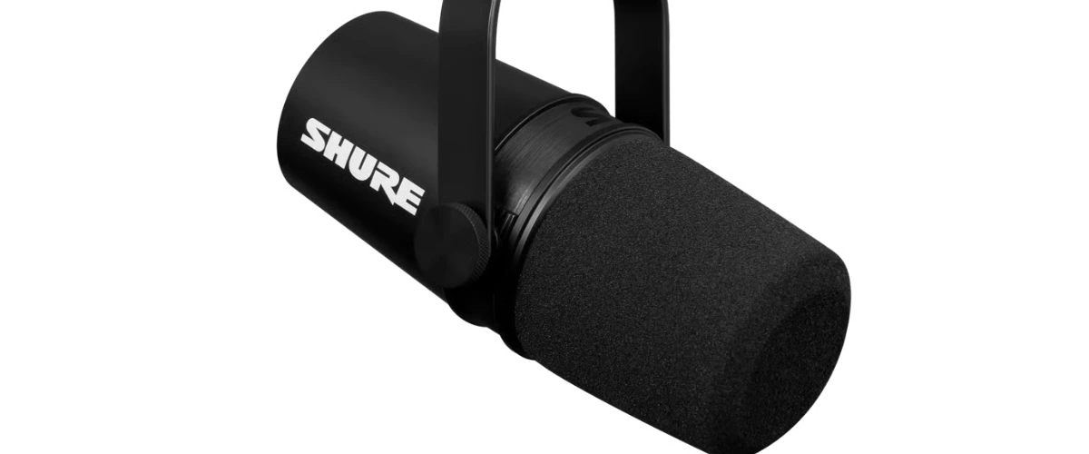 Shure MV7: the microphone that stops home office from sounding like a laptop